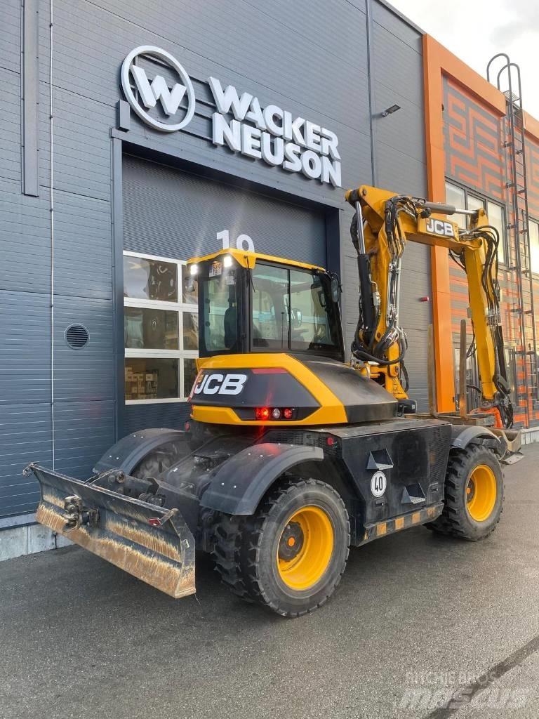 JCB 110 W Колёсные экскаваторы
