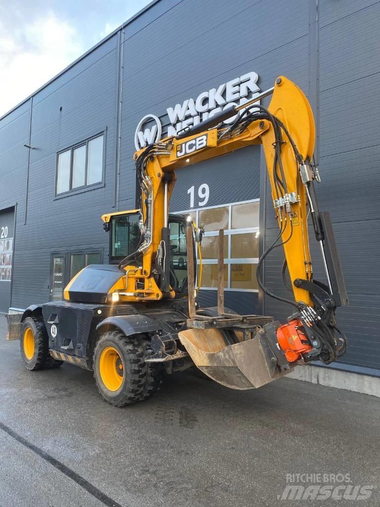 JCB 110 W Колёсные экскаваторы