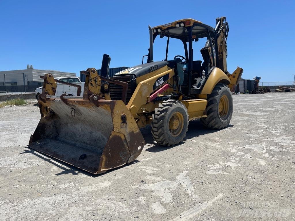 CAT 420E Экскаваторы-погрузчики