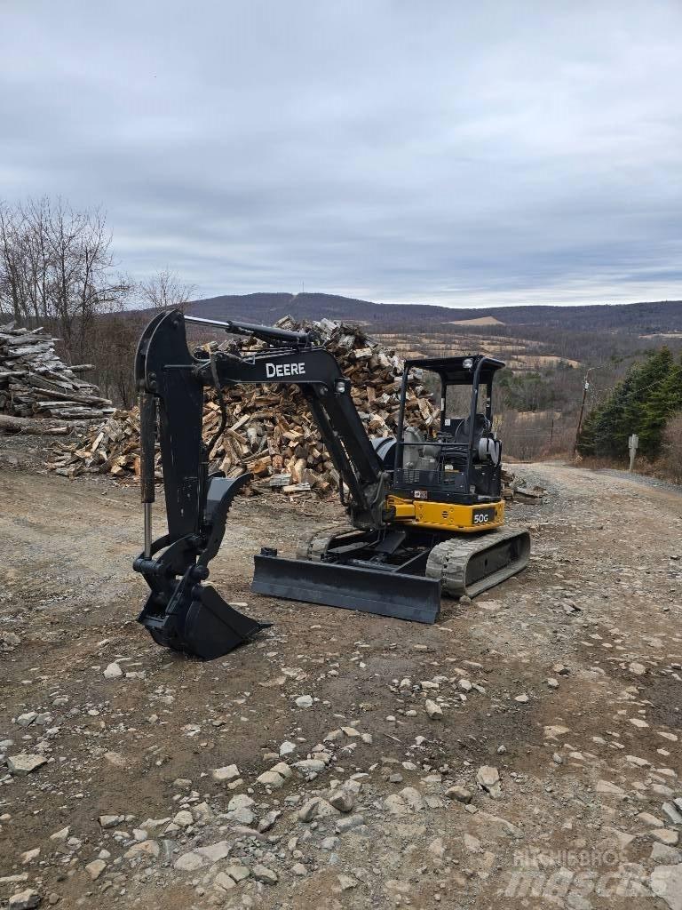 DEERE 50G Мини-экскаваторы