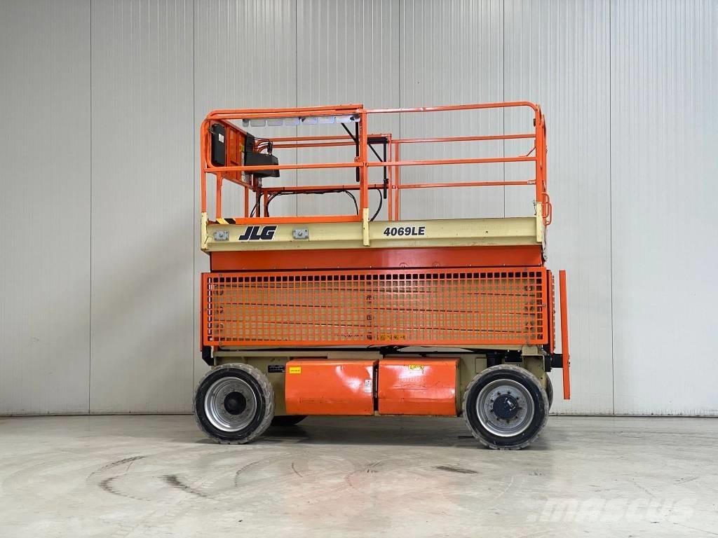 JLG 4069LE Ножничные подъемники