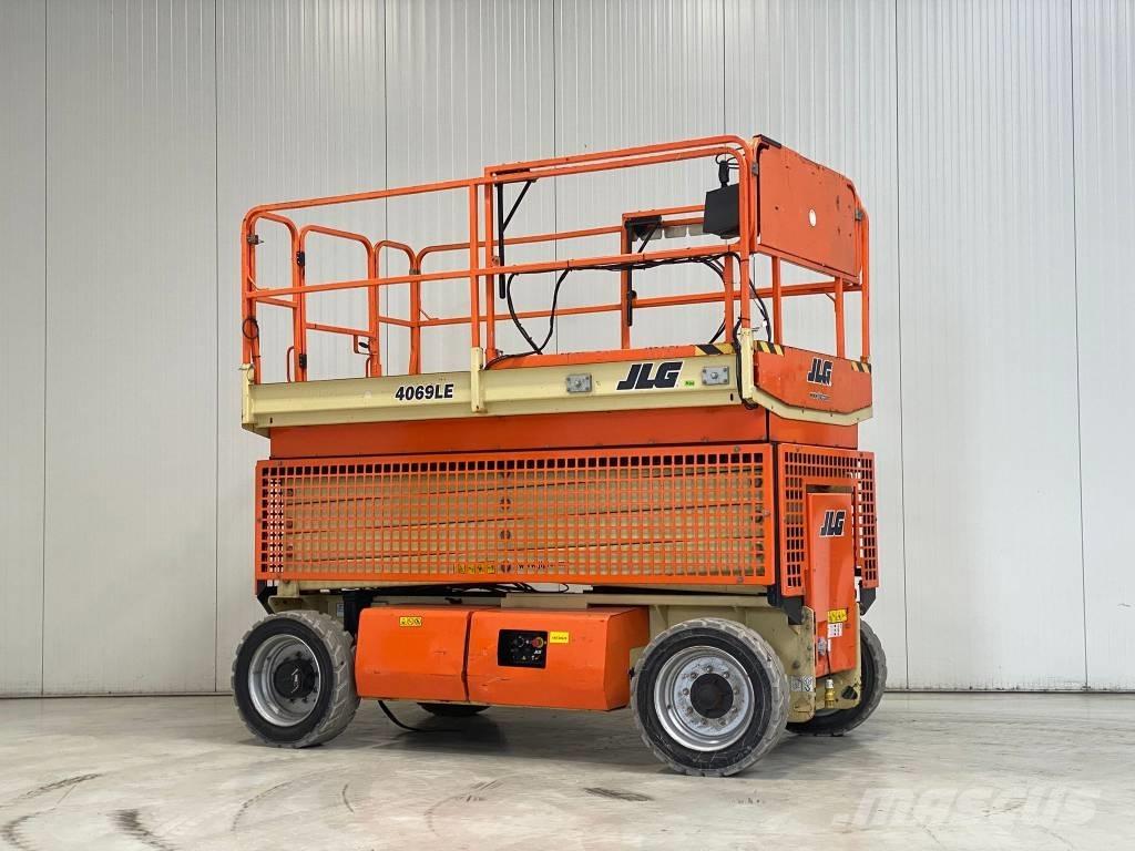 JLG 4069LE Ножничные подъемники