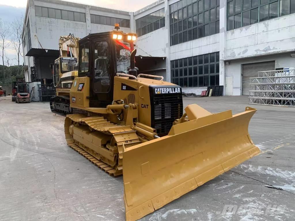 CAT D 5 K Гусеничные бульдозеры