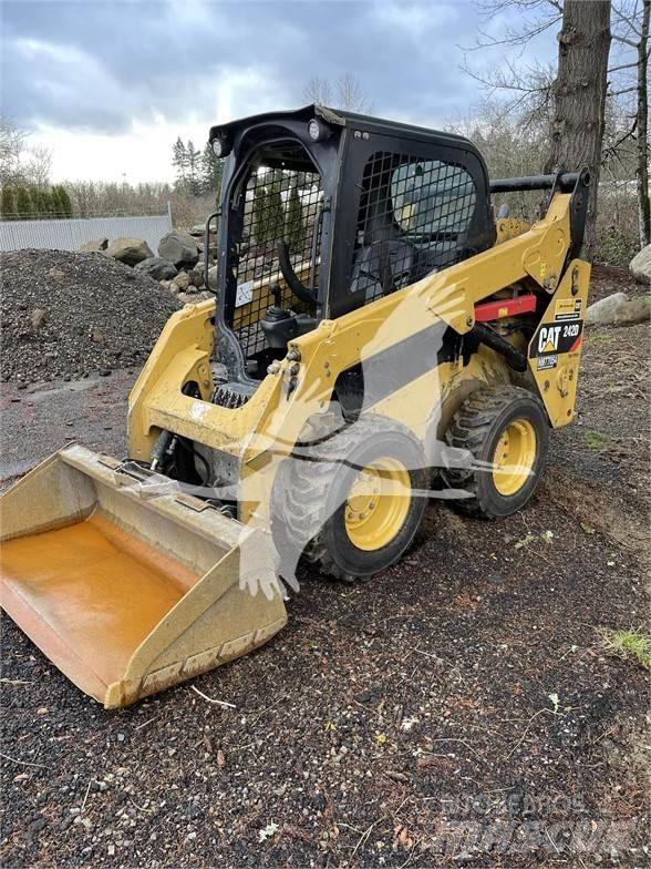 CAT 242D Мини-погрузчики