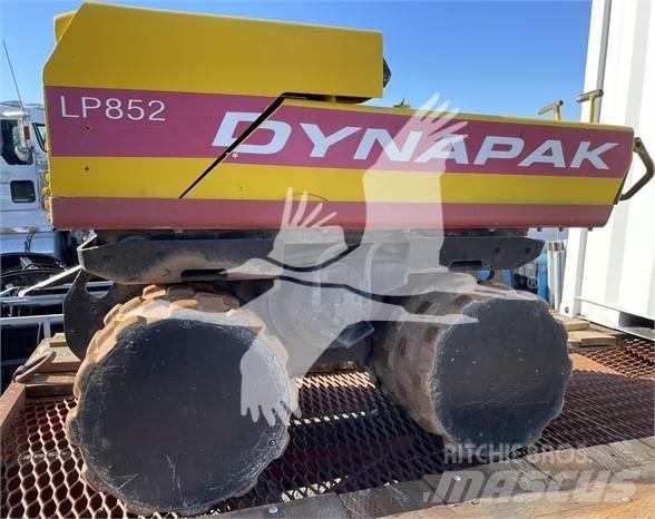 Dynapac LP852 Прицепные виброкатки