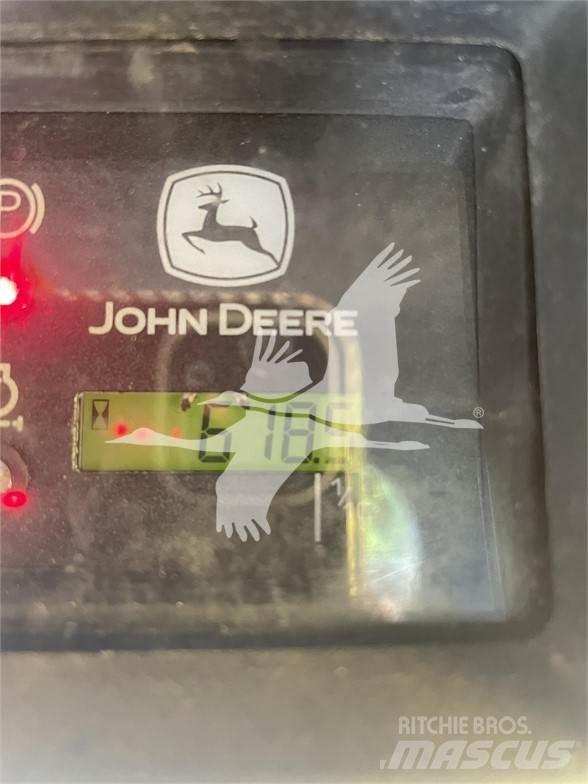 John Deere 240 Навесное оборудование и запчасти