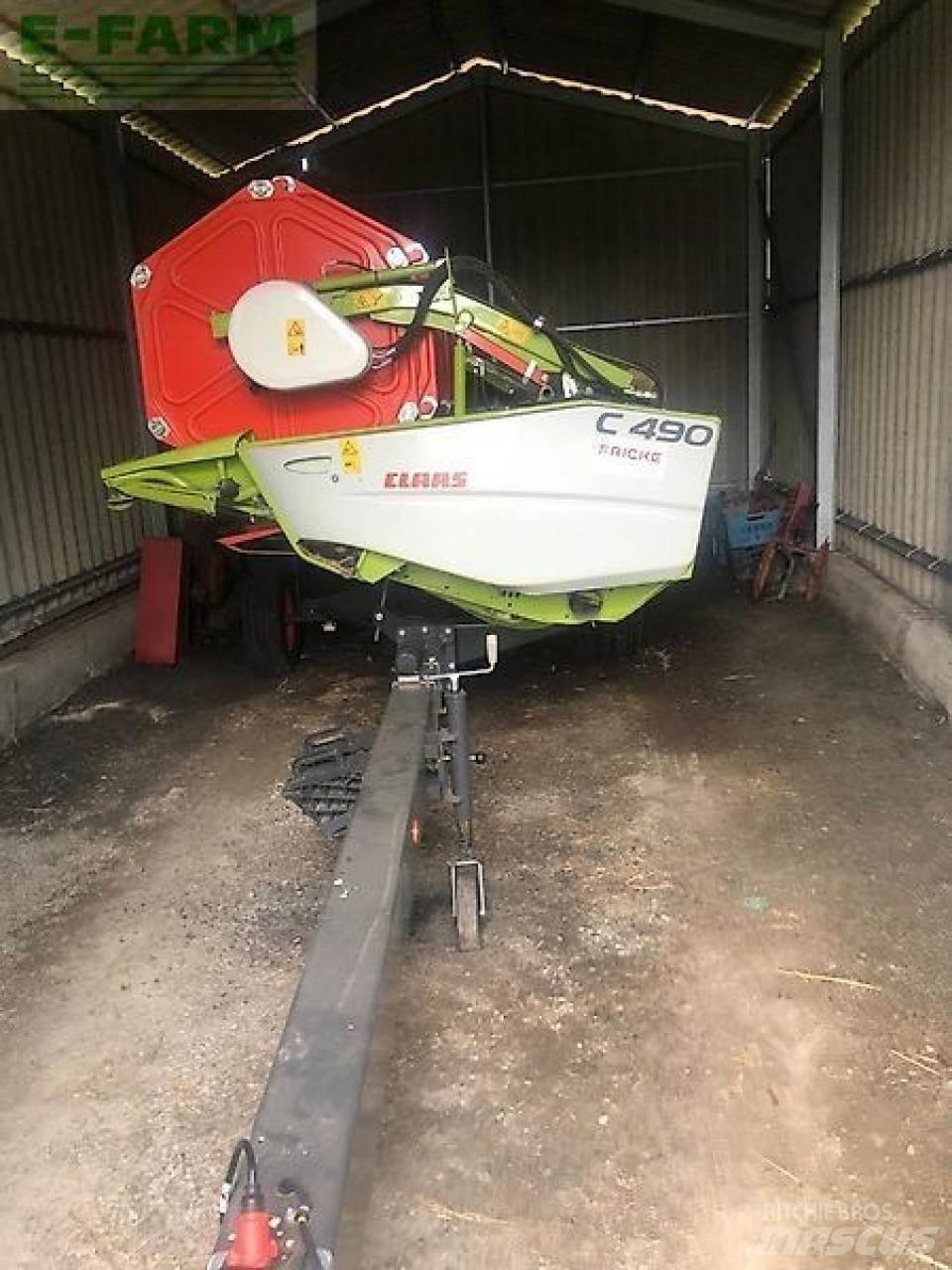 CLAAS avero 240 Зерноуборочные комбайны