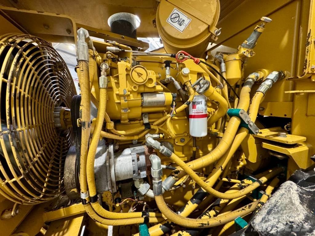 CAT CS 563 C Грунтовые катки