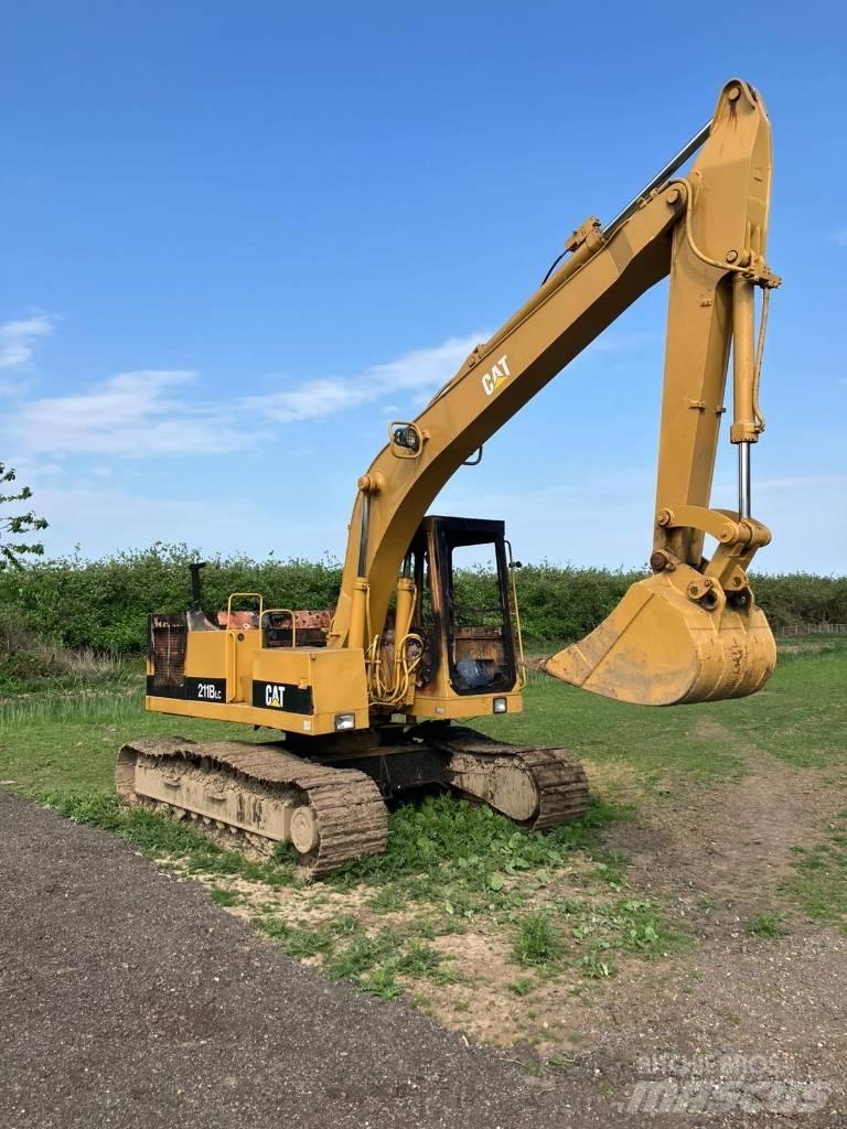 CAT 211 B LC Гусеничные экскаваторы