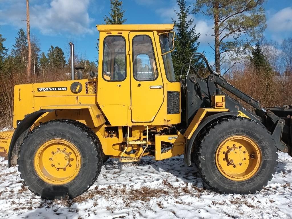 Volvo BM 4200 Фронтальные погрузчики