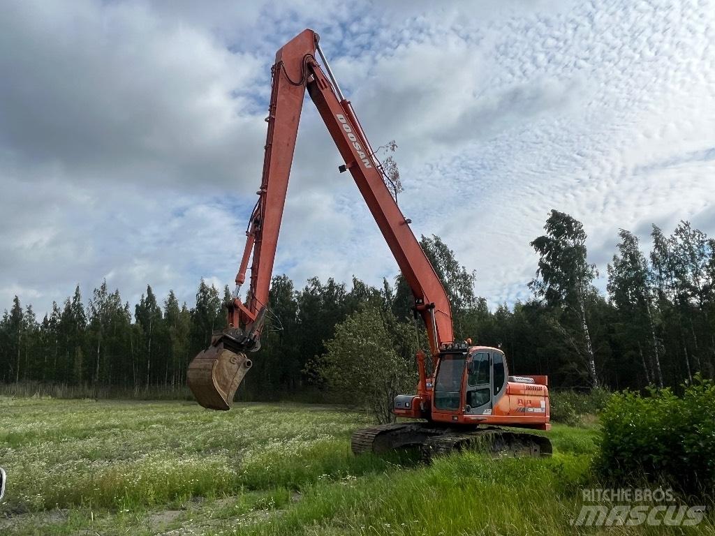 Doosan DX 225 LC Экскаваторы с большим вылетом