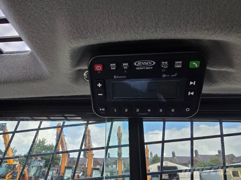 CASE TV450B Гусеничные фронтальные погрузчики