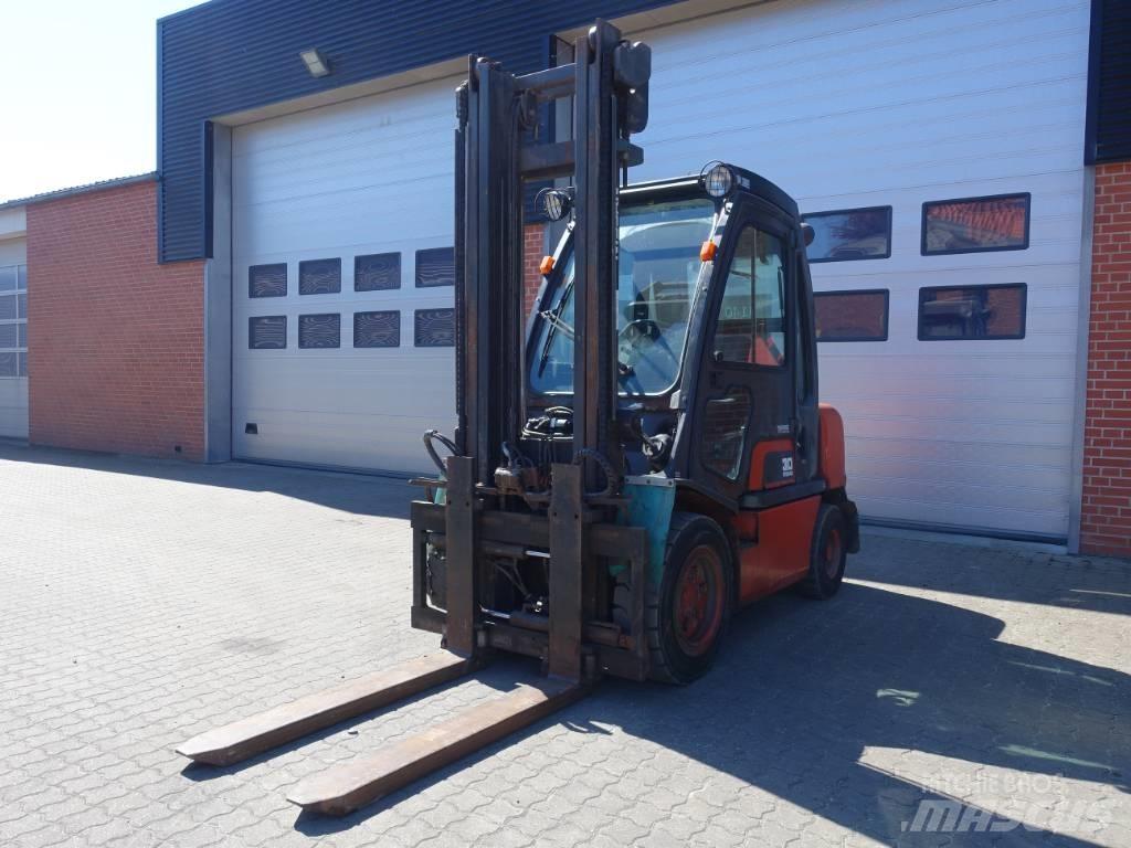 Nissan FGD 02A30Q Дизельные погрузчики