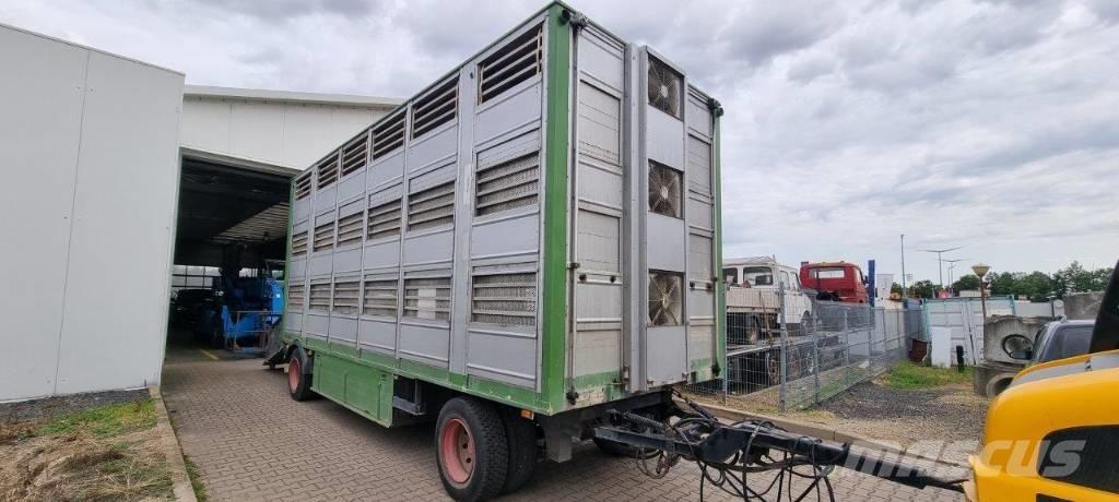 Finkl VA18 Трейлеры для транспортировки животных