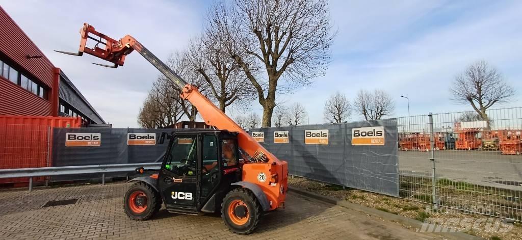 JCB 525-60 T4 F Телескопические погрузчики