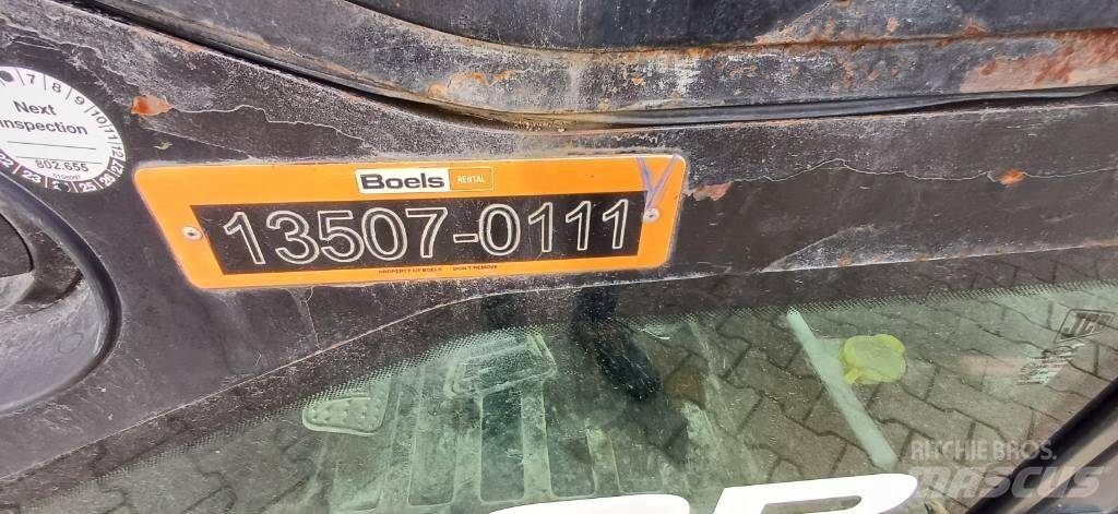 JCB 525-60 T4 F Телескопические погрузчики