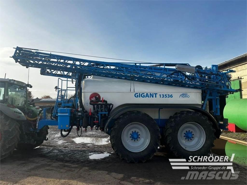 Agrio GIGANT 13500 Прицепные опрыскиватели