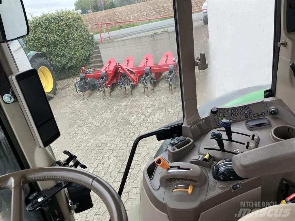 John Deere 6120M Трактора
