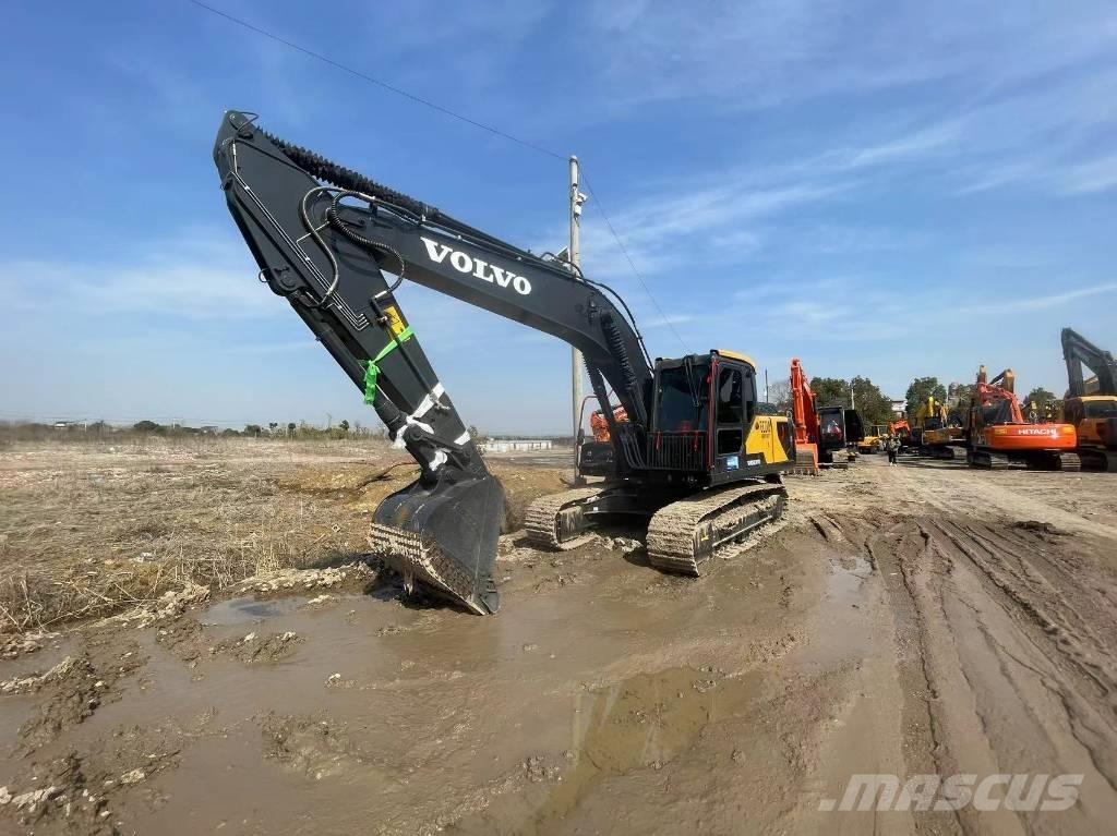 Volvo EC210 Гусеничные экскаваторы