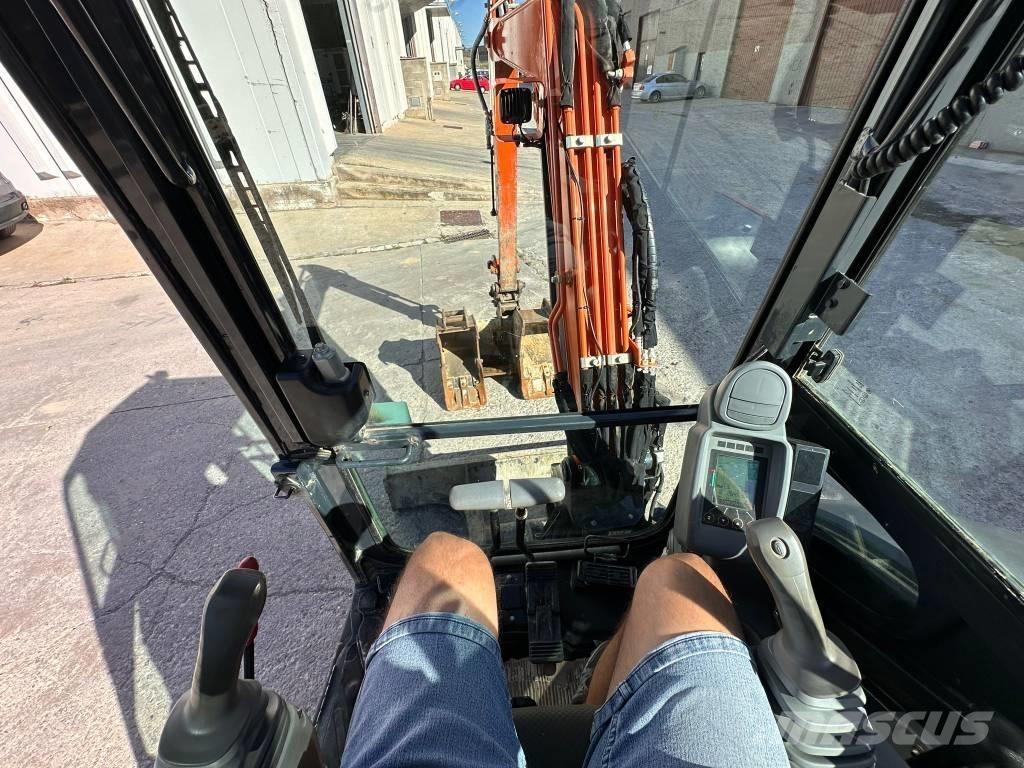Hitachi ZX 33 U-6 Мини-экскаваторы