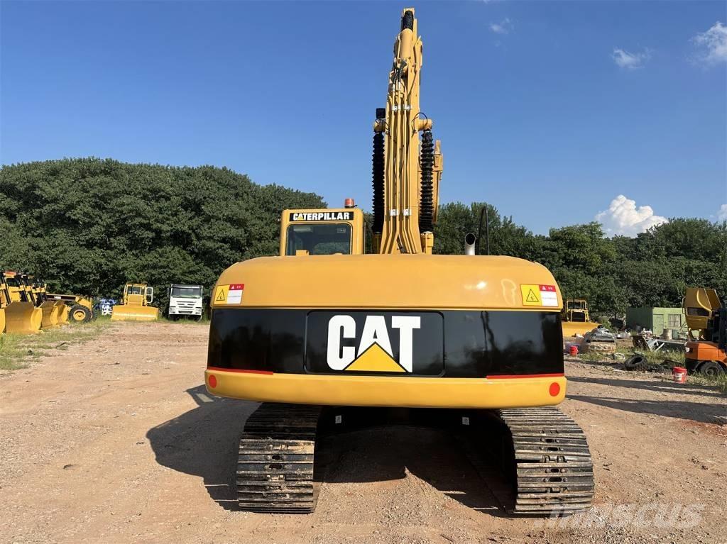 CAT 320C Гусеничные экскаваторы