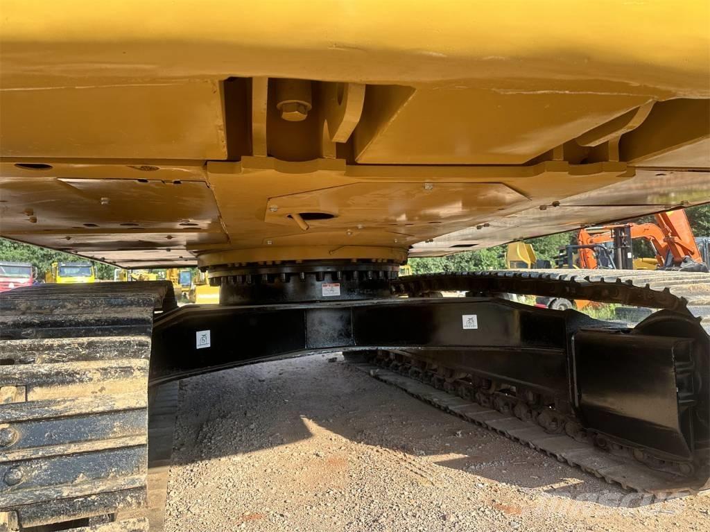 CAT 320C Гусеничные экскаваторы