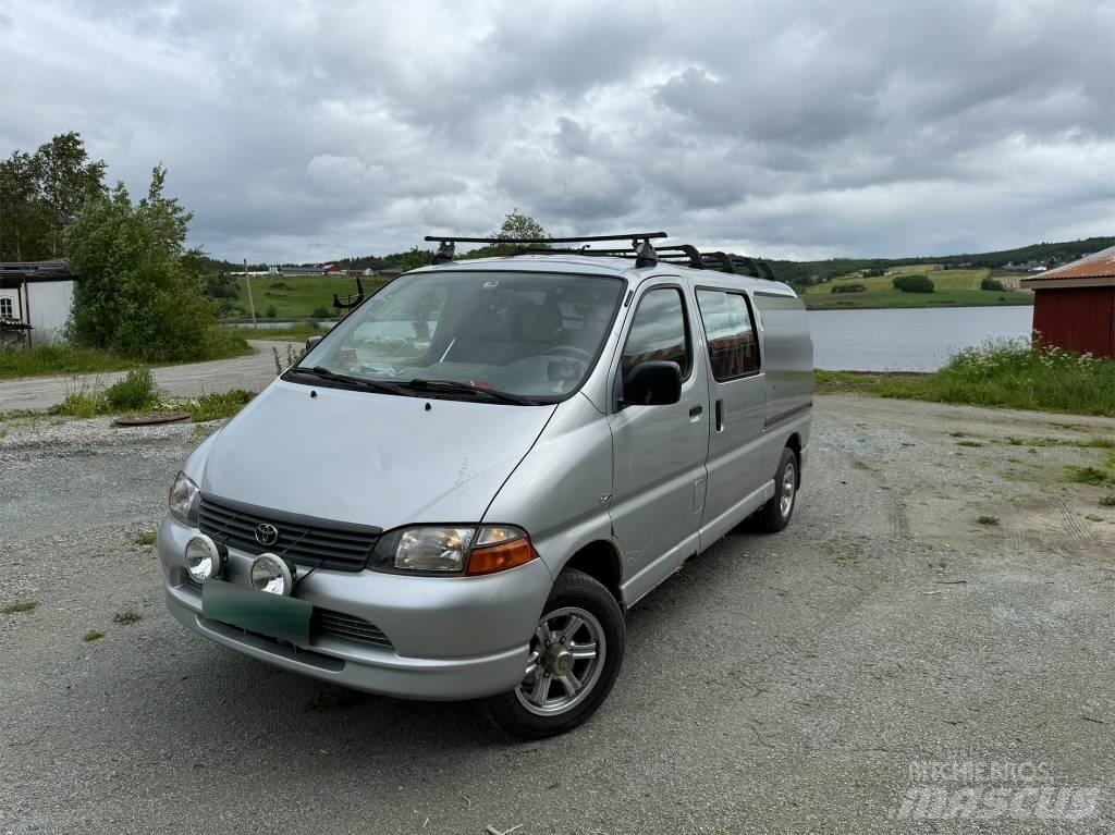 Toyota Hiace 4x4 Изотермический фургон
