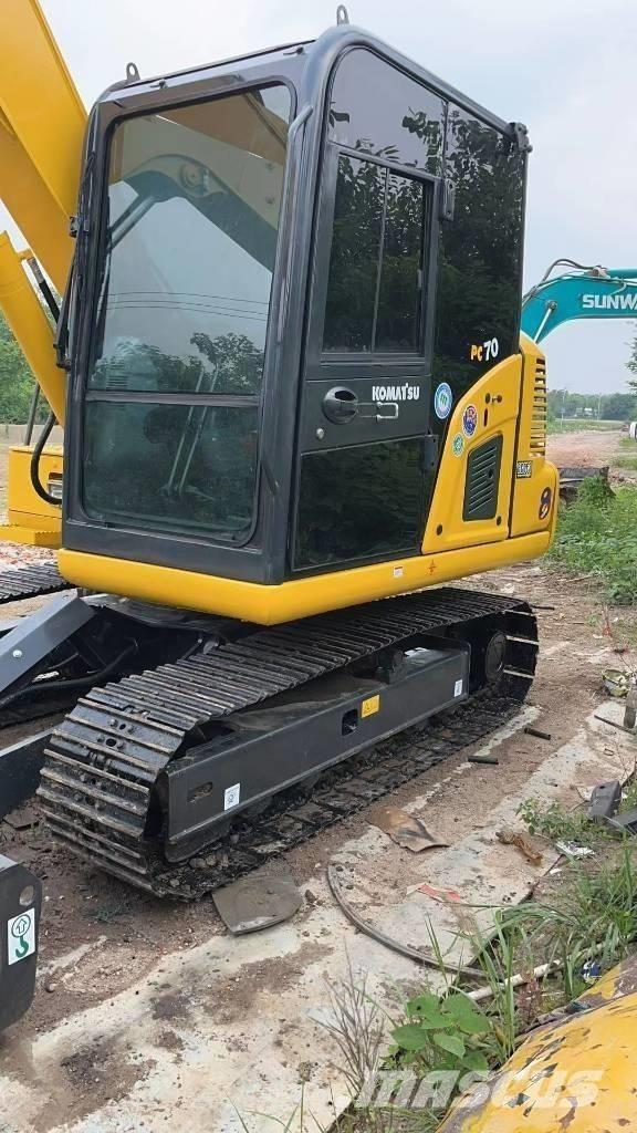 Komatsu 70 Гусеничные экскаваторы