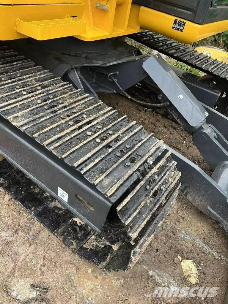 Komatsu 70 Гусеничные экскаваторы