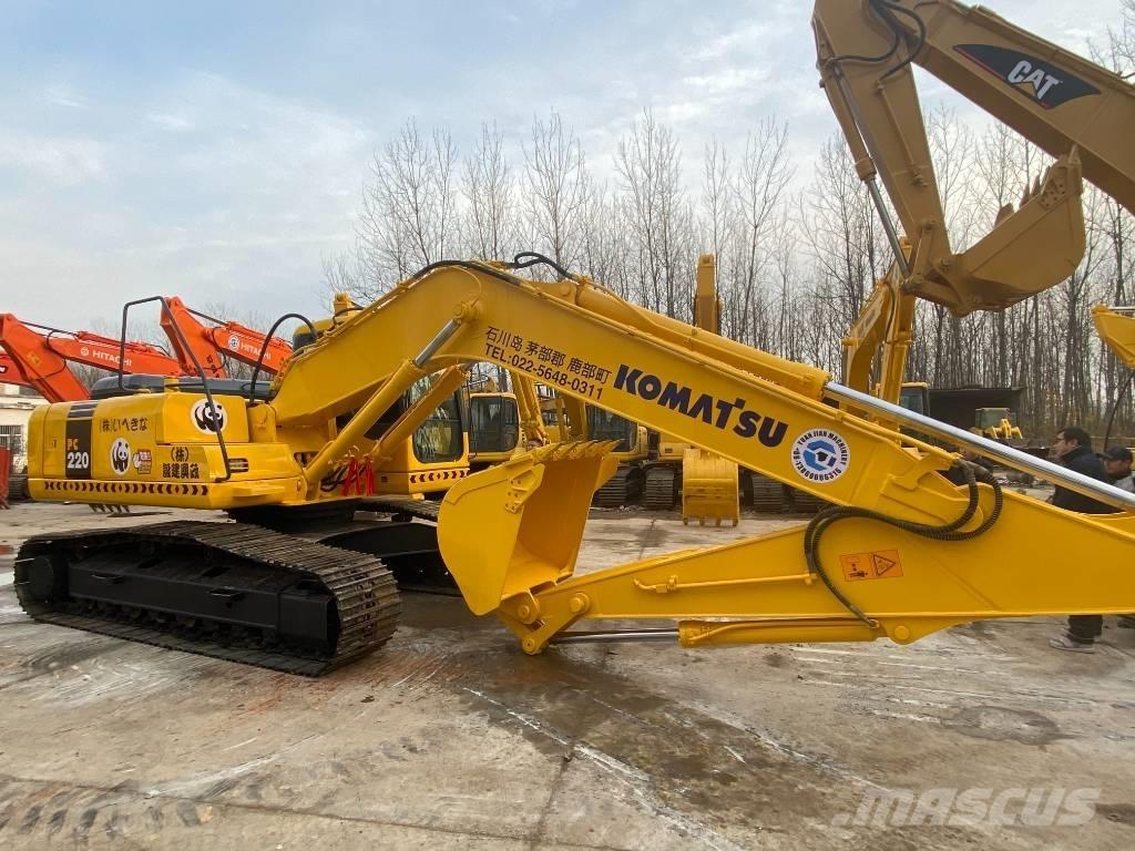Komatsu PC 220-8 Гусеничные экскаваторы