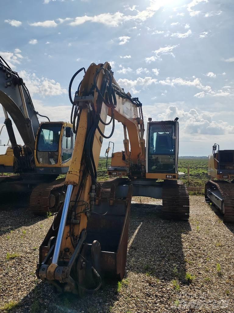 Liebherr R 900 C Гусеничные экскаваторы