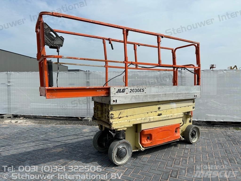 JLG 2030ES Ножничные подъемники