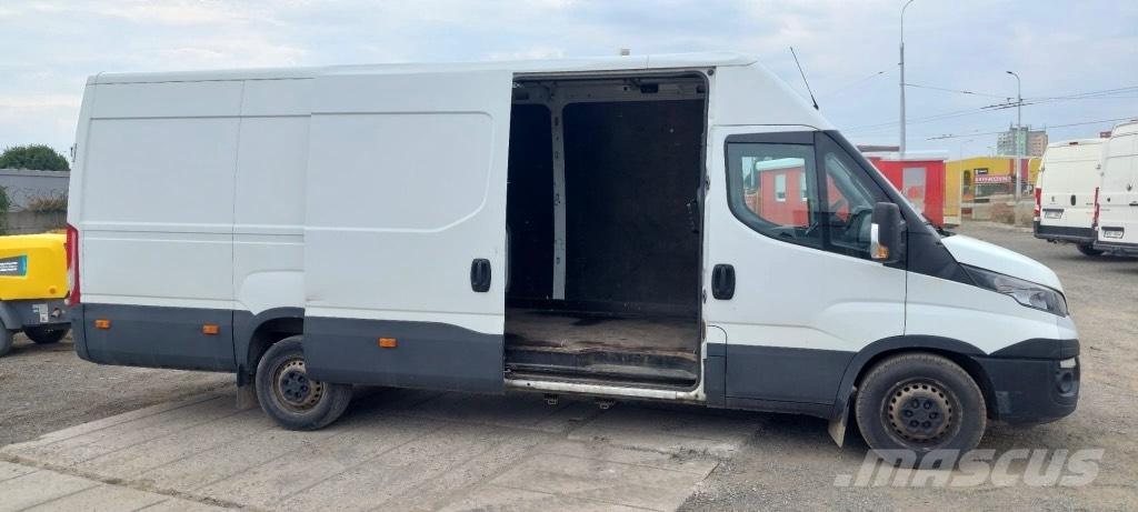 Iveco 35-180 Изотермический фургон