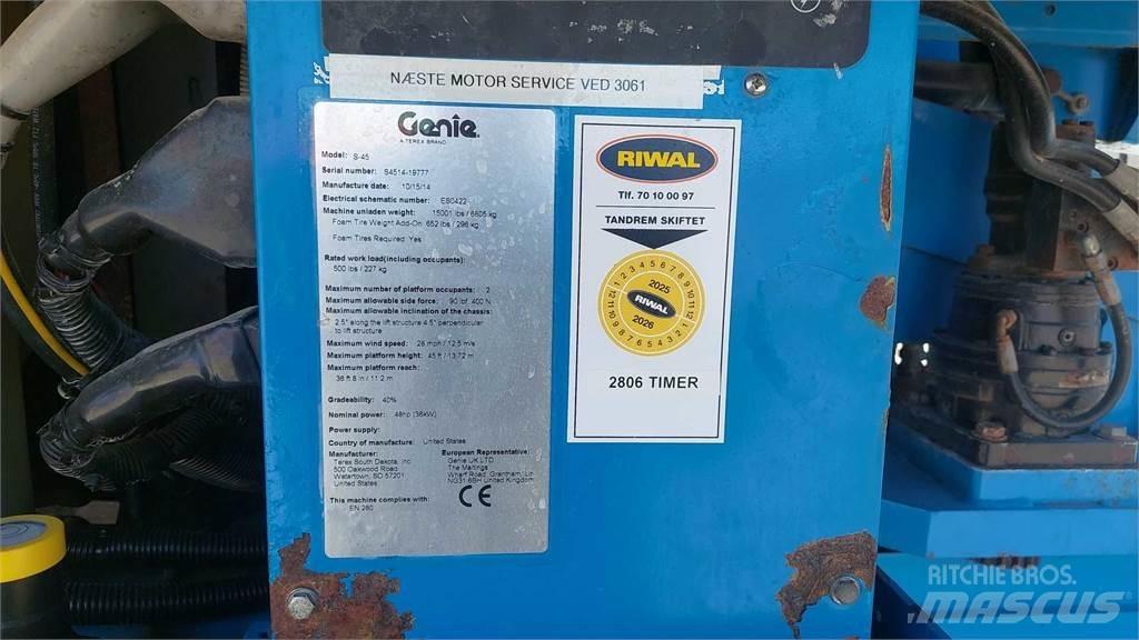 Genie S45 Телескопические подъемники