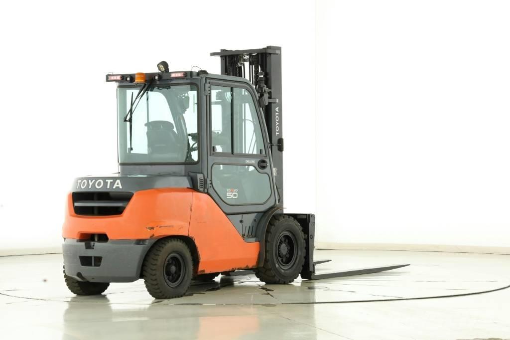 Toyota 40-8-FD-50-N Дизельные погрузчики
