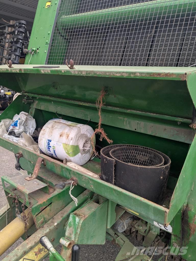 John Deere 580 Рулонные пресс-подборщики