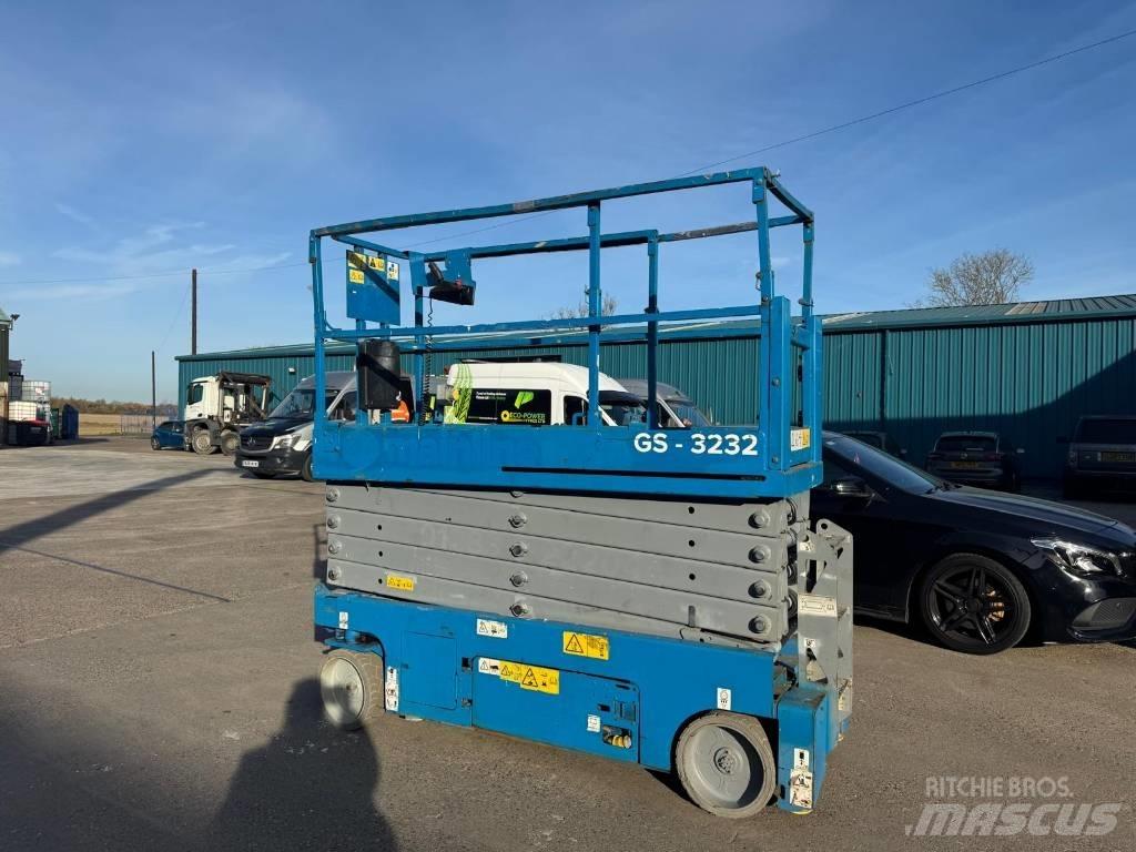Genie GS 3232 Ножничные подъемники