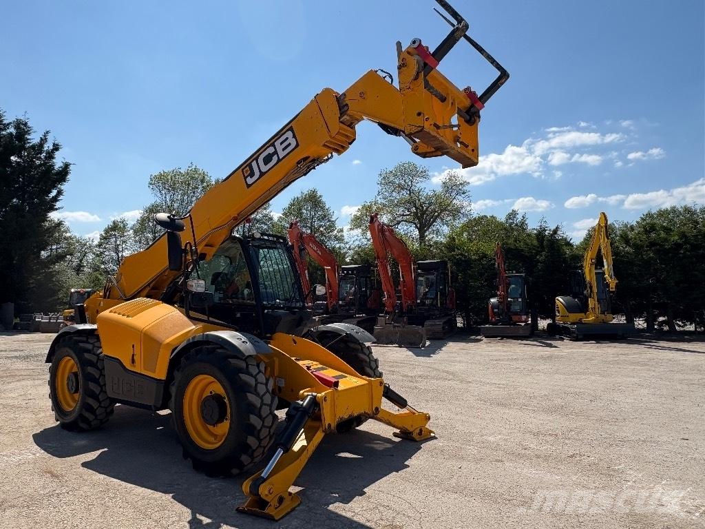 JCB 540-140 Телескопические погрузчики