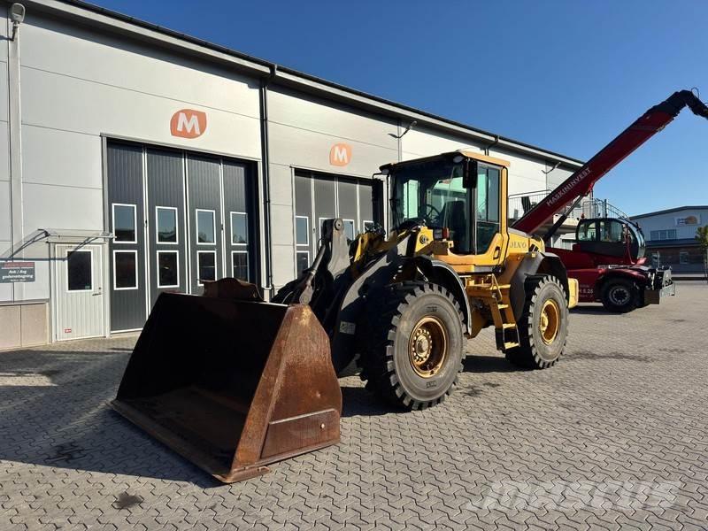 Volvo L90F Фронтальные погрузчики