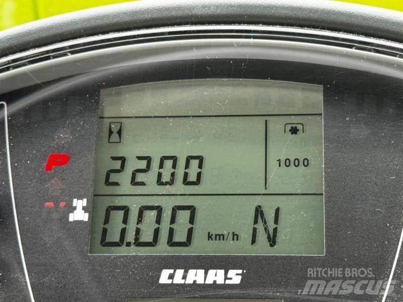 CLAAS AXION 870 Трактора