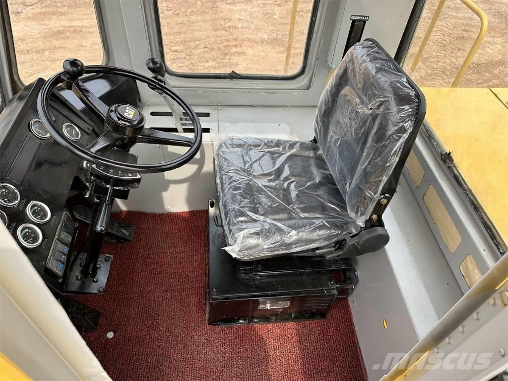 CAT 966C Фронтальные погрузчики