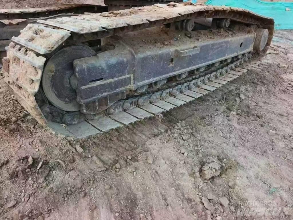 Kobelco SK 210-8 Гусеничные экскаваторы