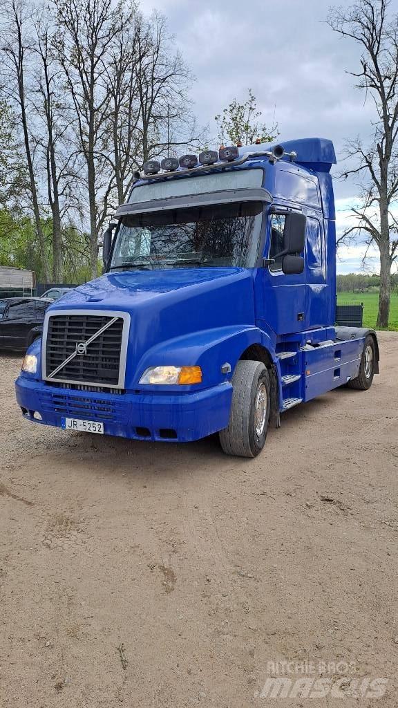 Volvo NH 12 Седельные тягачи