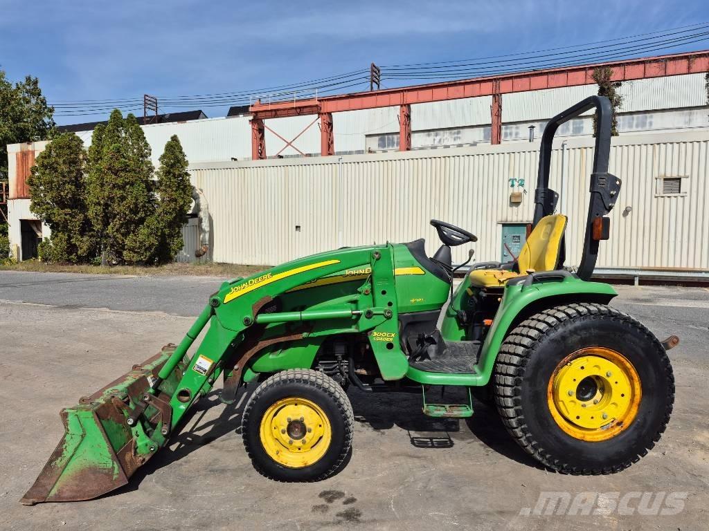 John Deere 3520 Коммунальные тракторы