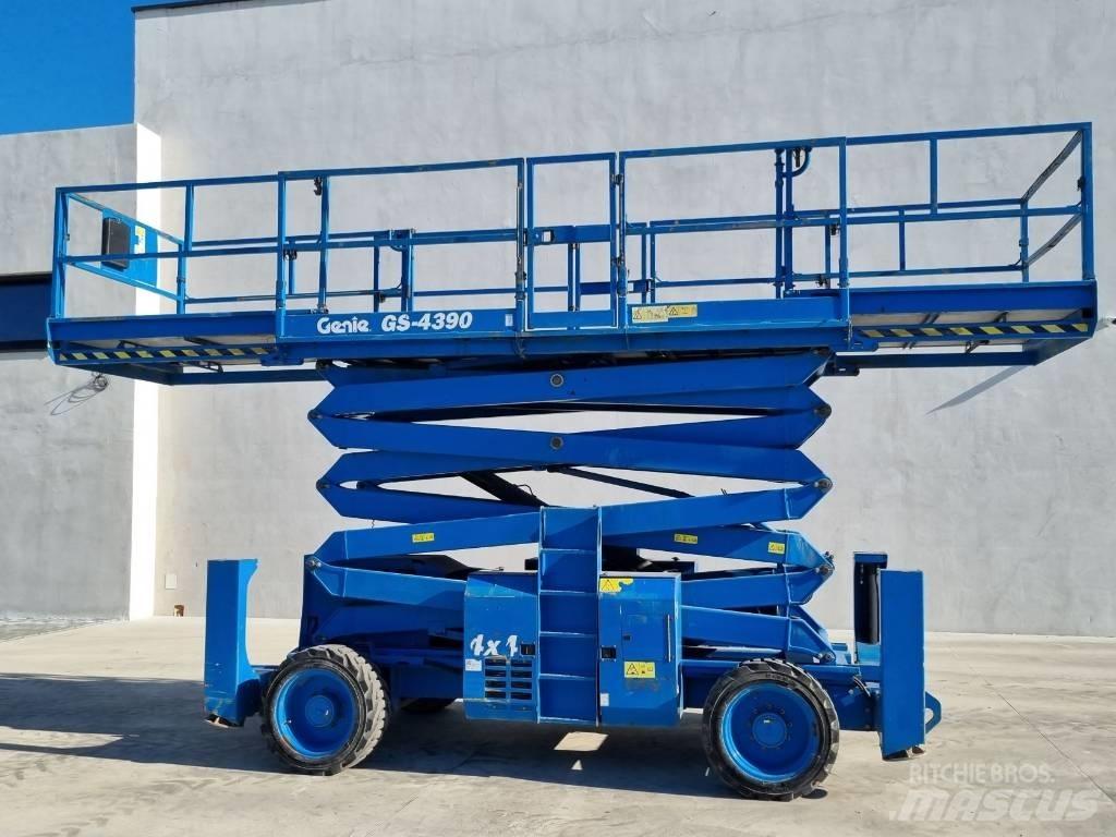 Genie GS 4390 - R284 Ножничные подъемники