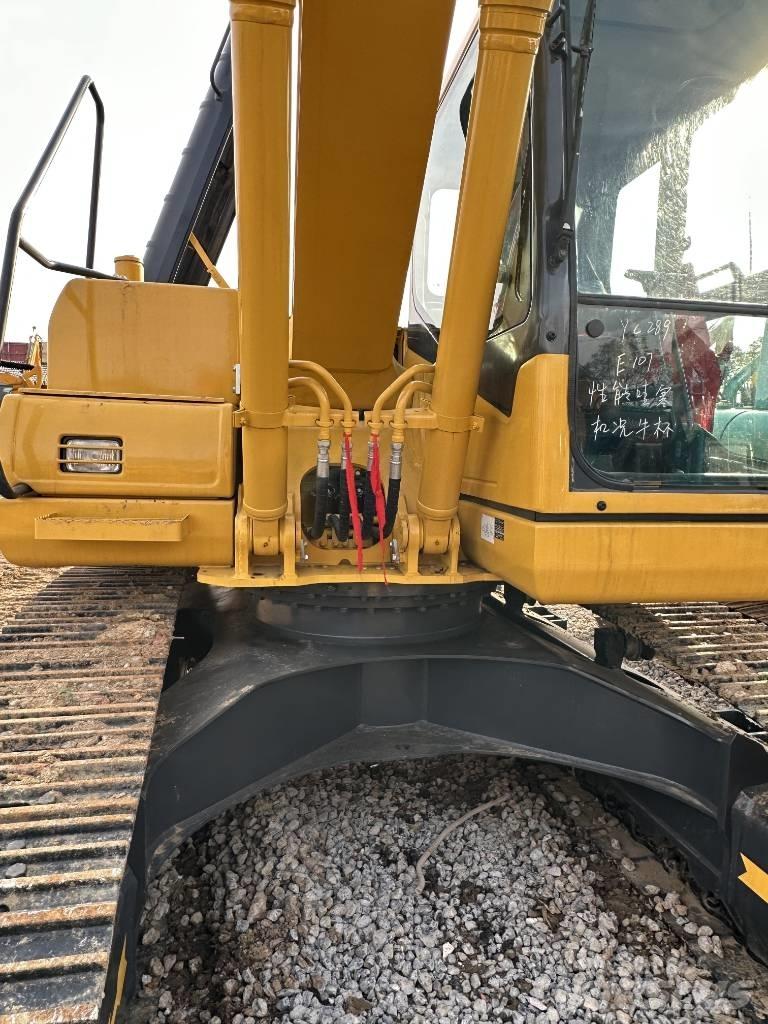 Komatsu PC 160 Гусеничные экскаваторы