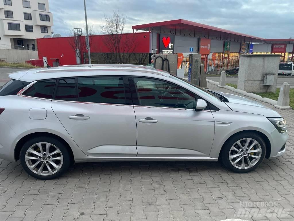 Renault Megane Легковые автомобили