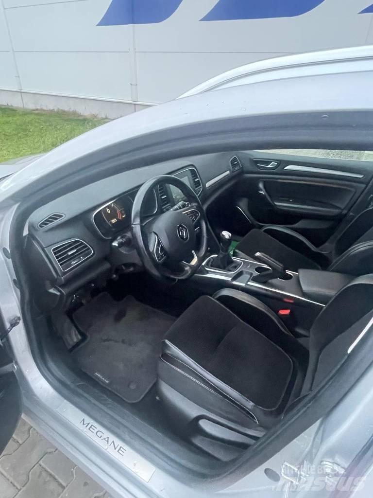Renault Megane Легковые автомобили