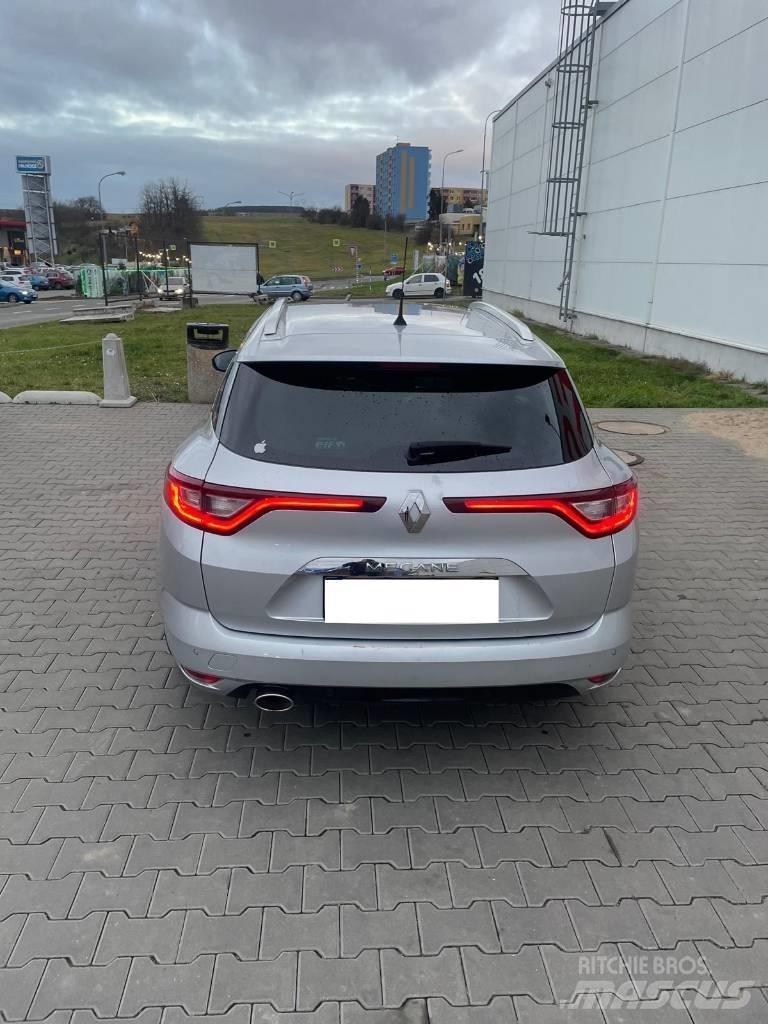 Renault Megane Легковые автомобили