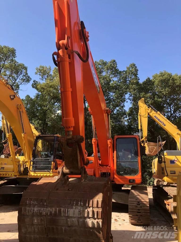 Doosan 225 LC Гусеничные экскаваторы